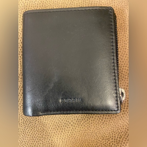 ⚠️Clearance ⚠️ FOSSIL | CLASSIC BLACK WALLET - Picture 7 of 8
